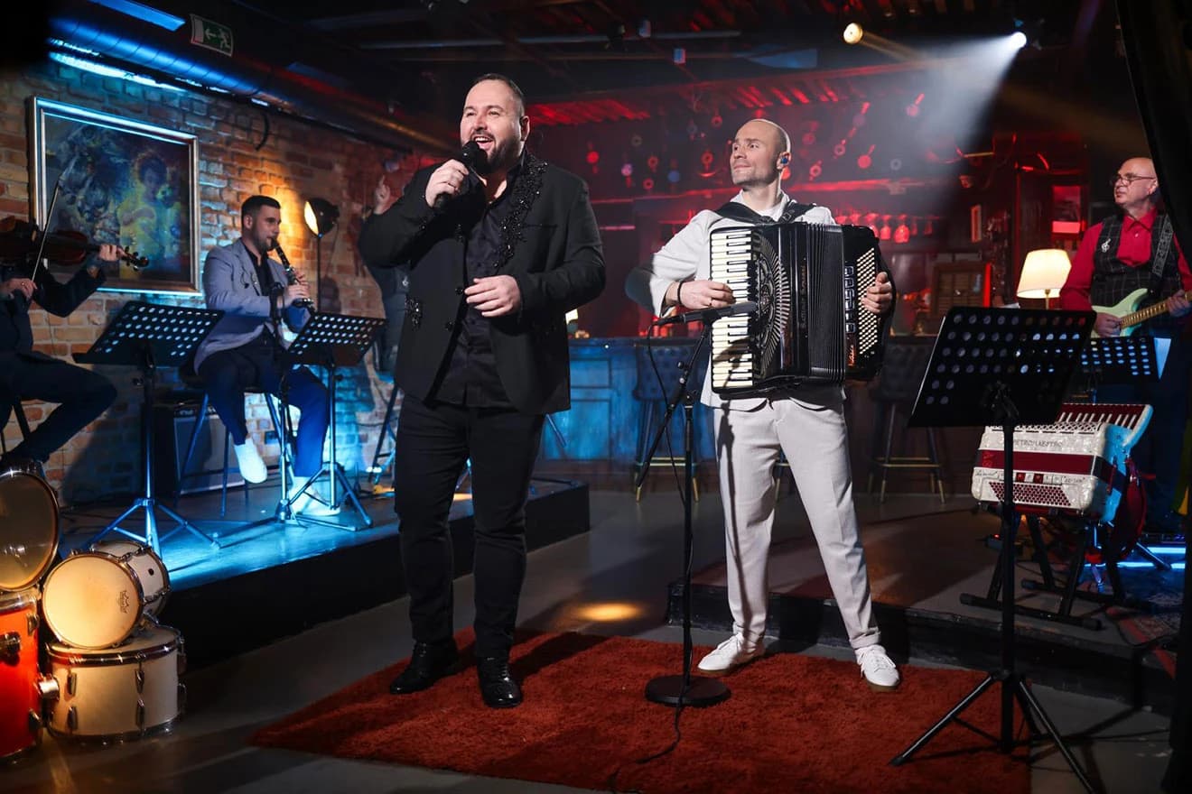 Nova verzija legendarne pjesme: Banjac oduševio izvedbom ''Nevolja moja''