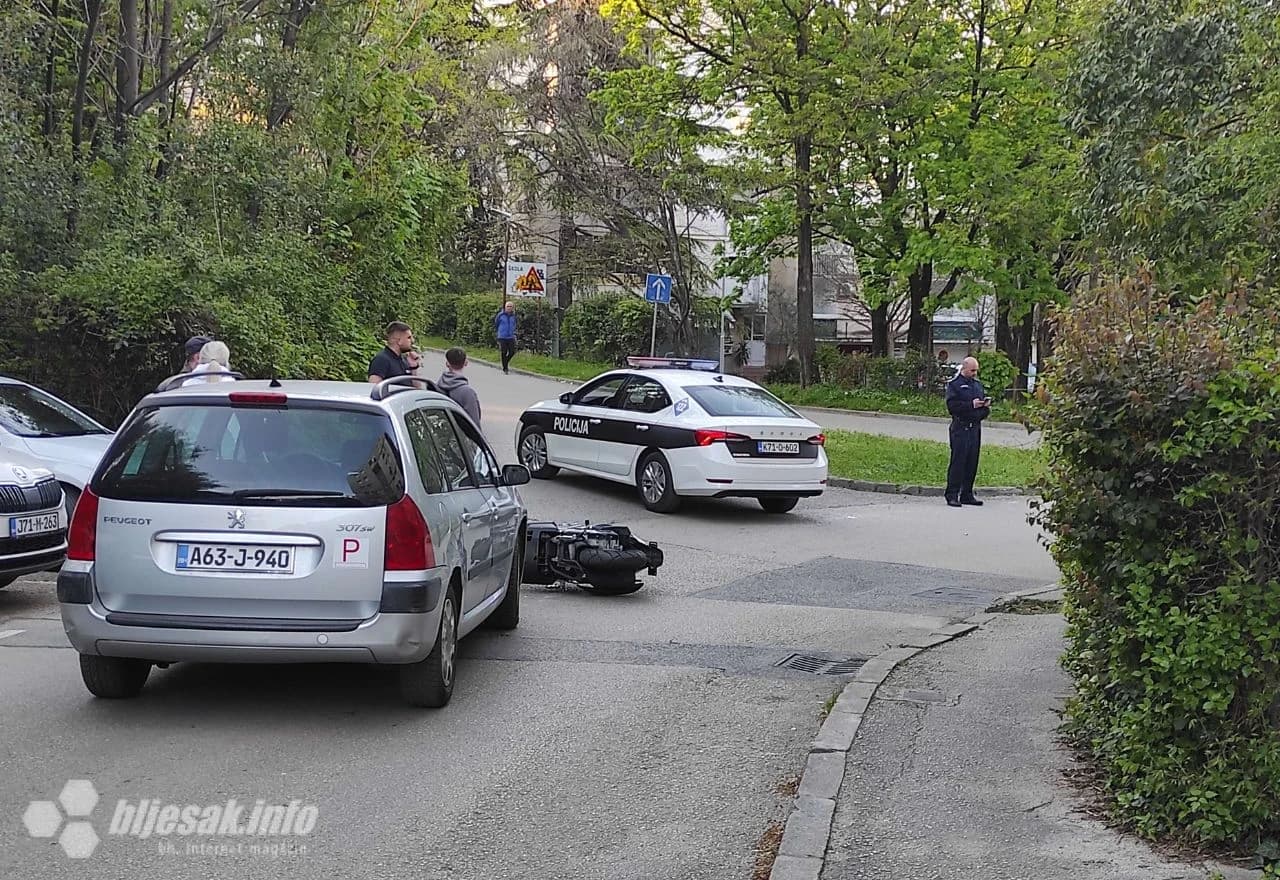 Sudarili su se vozilo marke Peugeot i skuter