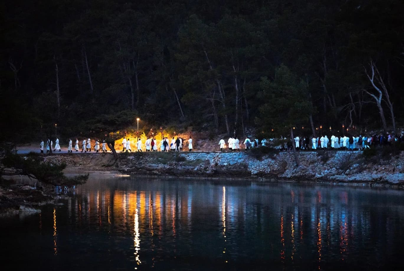 Procesija "Za križen"