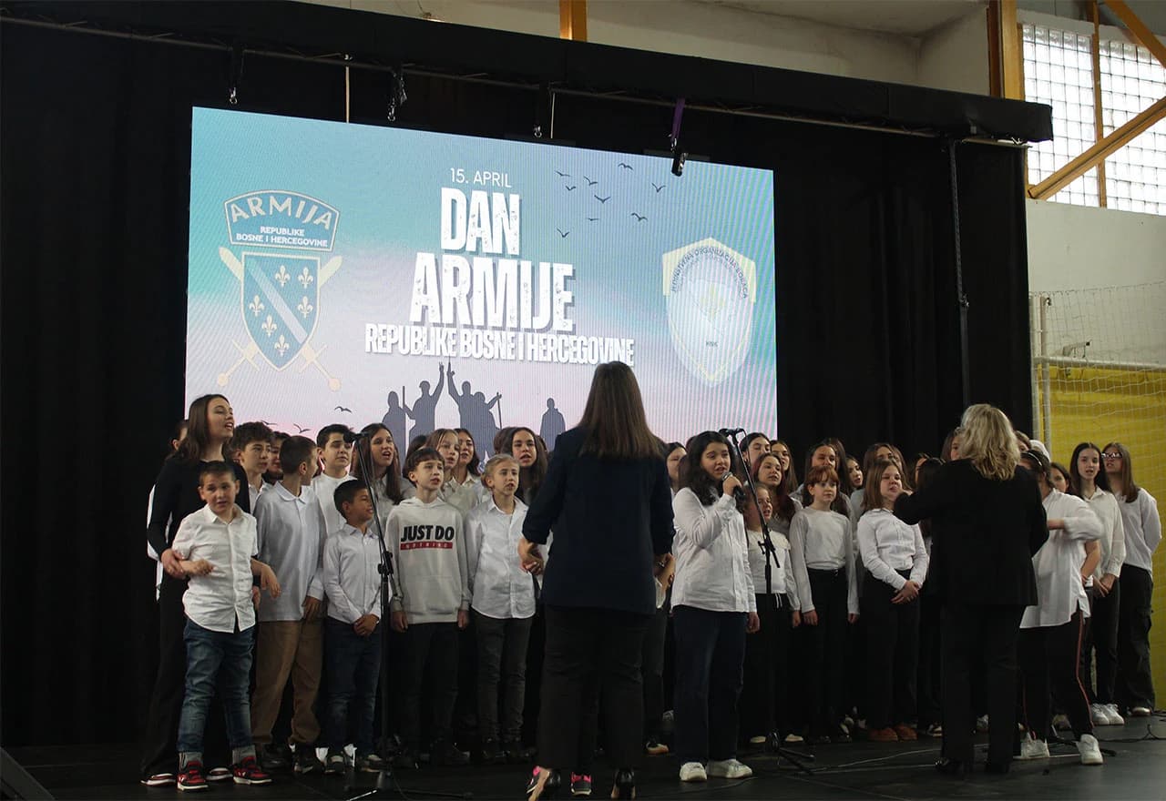 Obilježavanje Dana Armije RBiH u Mostaru