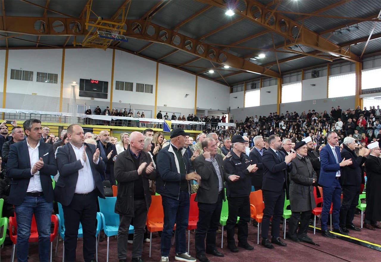 Obilježavanje Dana Armije RBiH u Mostaru