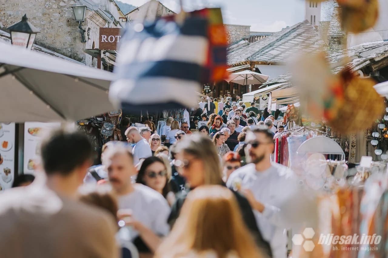 Turisti u Starom gradu