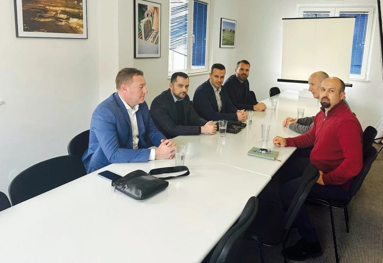 Izaslanstvo Turističke zajednice HNŽ i Zračne luke Mostar održalo je radne sastanke u Čapljini, Stocu i Ravnom