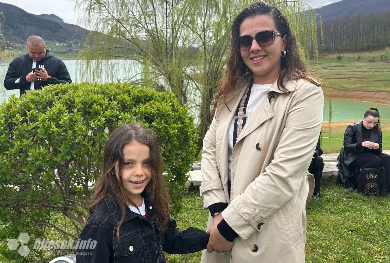 Majka i kćer koje su u Ramu stigle iz Zadra