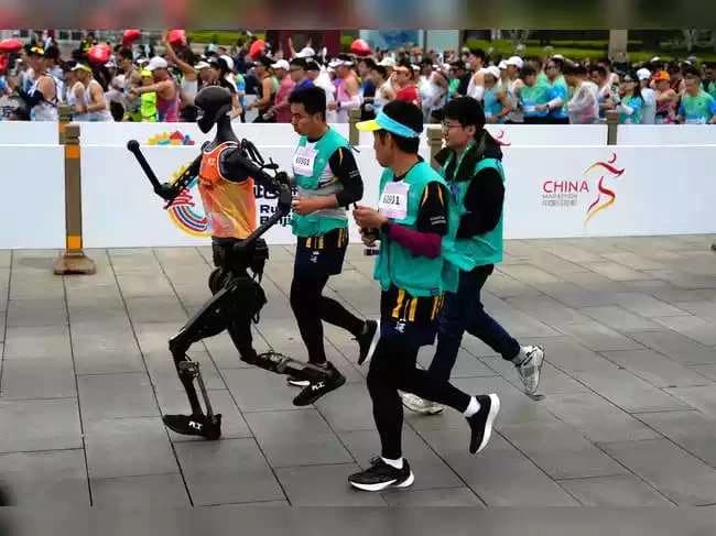 Roboti na maratonu