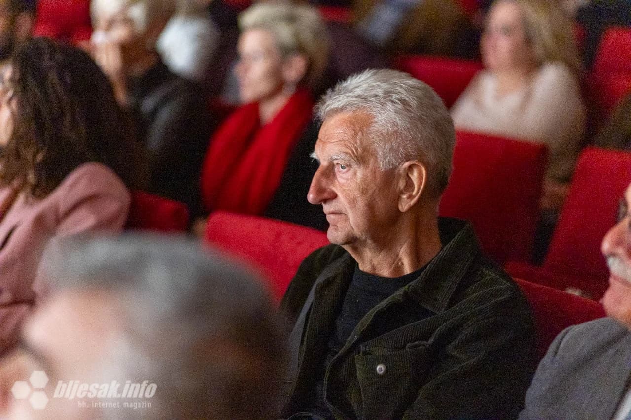 Nastupili su etno grupa ''Trag'' iz Banje Luke i dječiji zbor ''Bjelopoljske kapljice'' iz Mostara