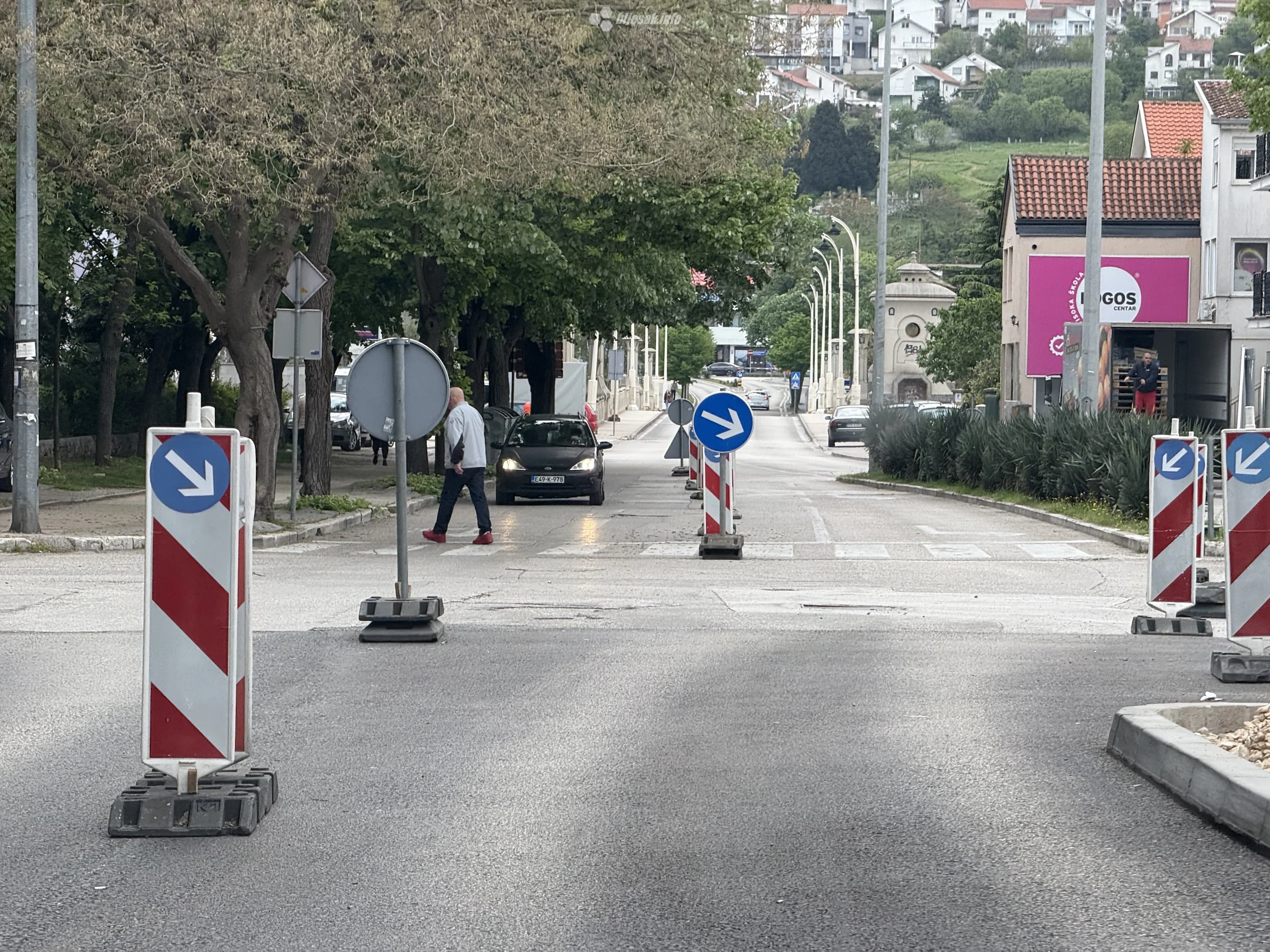Radovi na raskrižju ulica Kardinala Stepinca, Ante Starčevića i Alekse Šantića kod hotela Ero