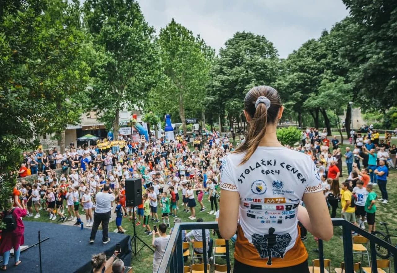 Stolački Cener 2025 okuplja trkače svih uzrasta u jedinstvenoj utrci kroz Stolac
