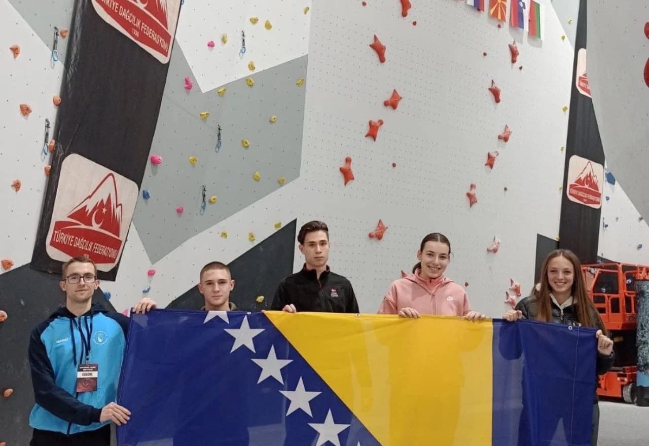 Klara i Vedran Mitrić, Alpinističko-sportsko penjački klub "Neretva"