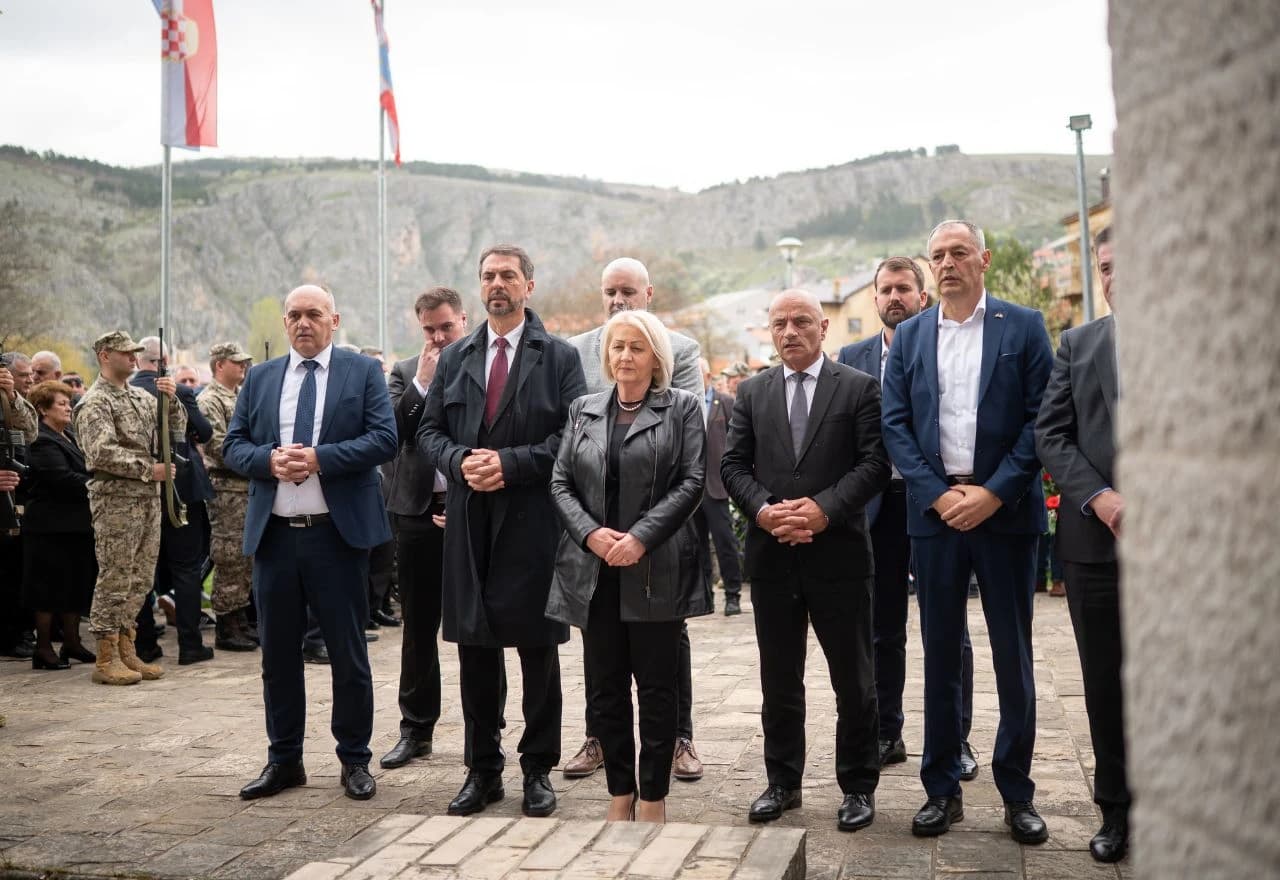 Borjana Krišto nazočila je svečanom obilježavanju 33. obljetnice obrane Livna