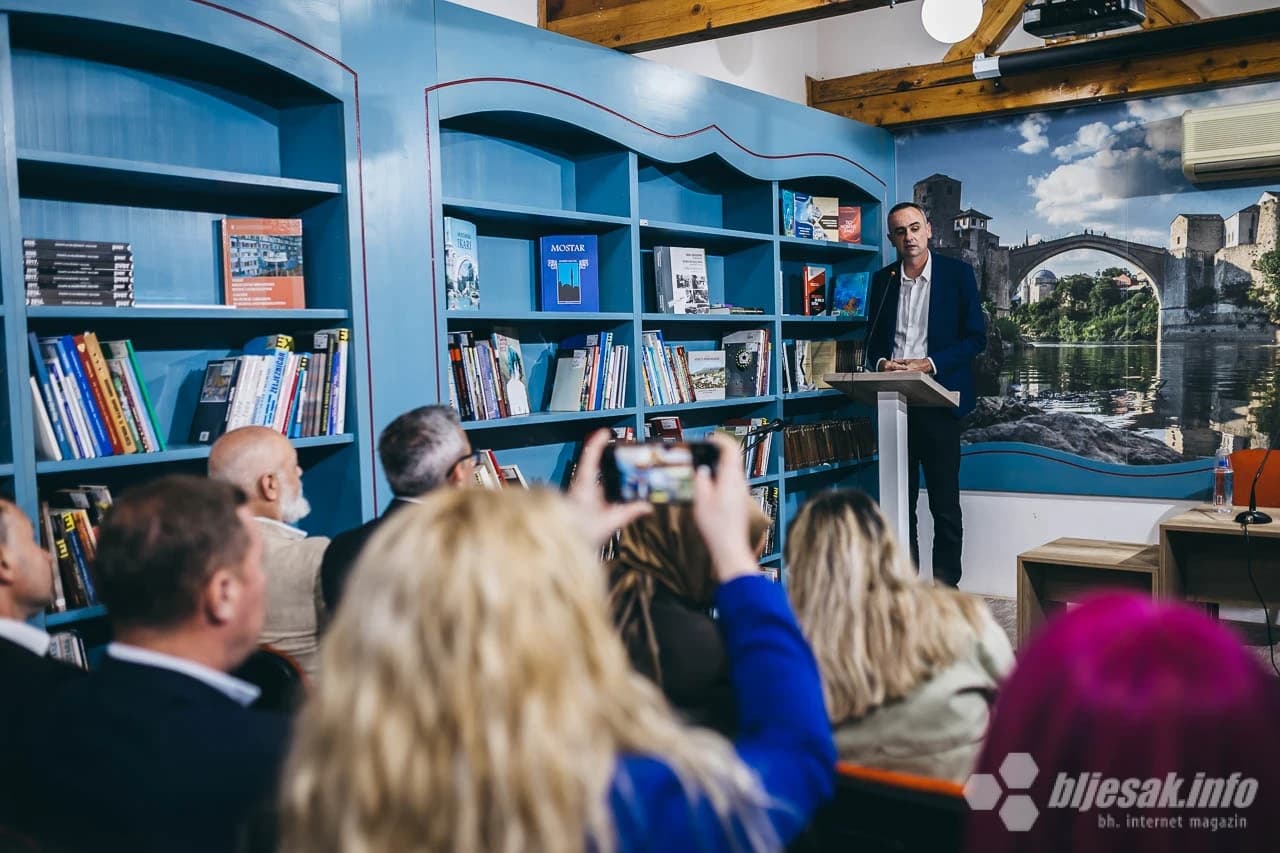Nagrađeni najčitatelji i predstavljena izložba izdavačke djelatnosti Narodne biblioteke Mostar