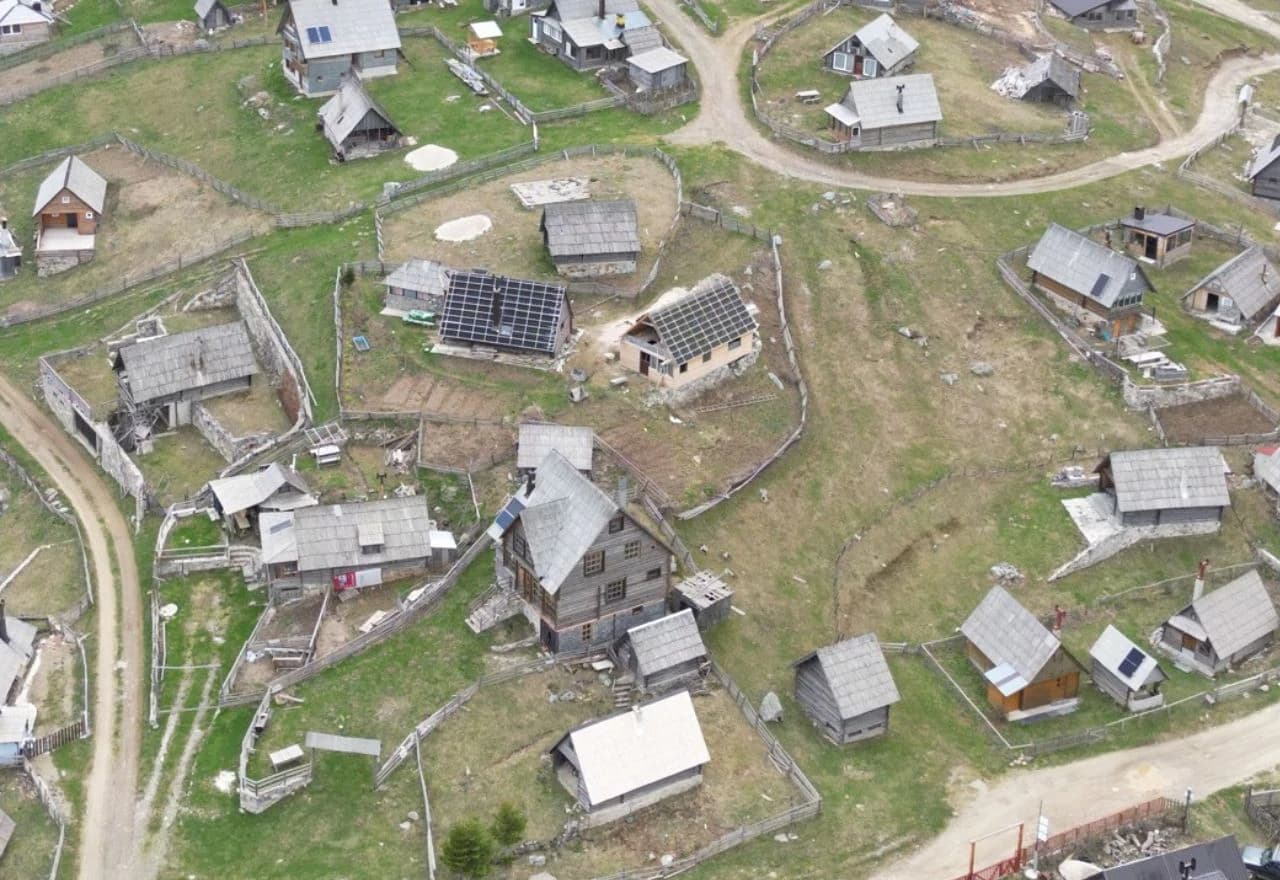 Spomenika prirode "Prokoško jezero"