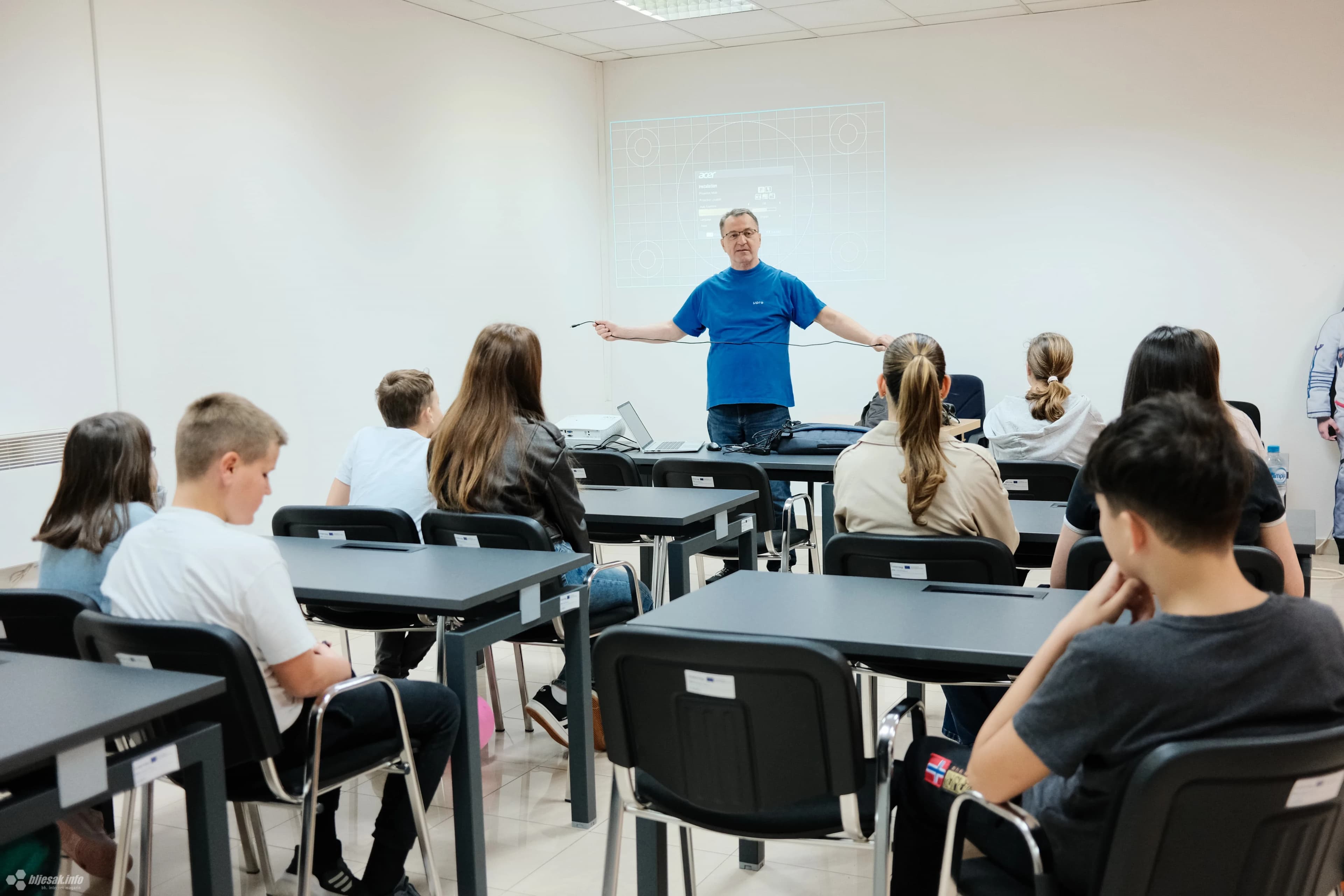 Plavi smo – takvi smo: Radionica cijanotipije donijela osmijehe i znanje