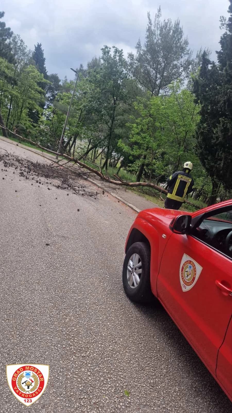 Intervencija mostarskih vatrogasaca