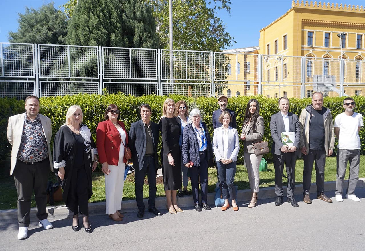 Sadnja masline u dvorištu Gradske vijećnice