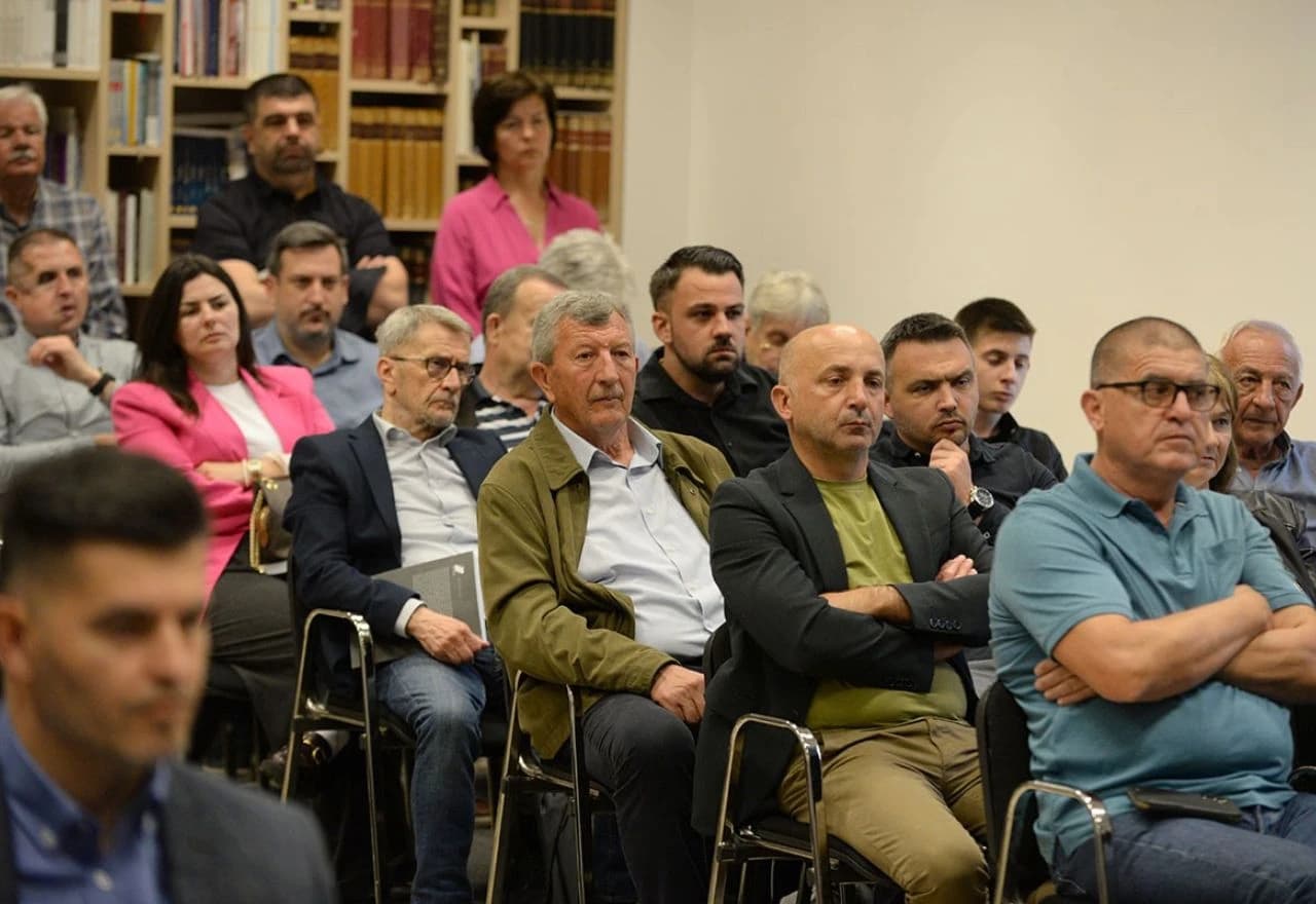 Predstavljanje knjige Hrvoja Mandića