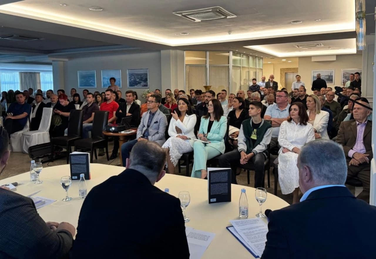 Promocija knjige Marka Banožića