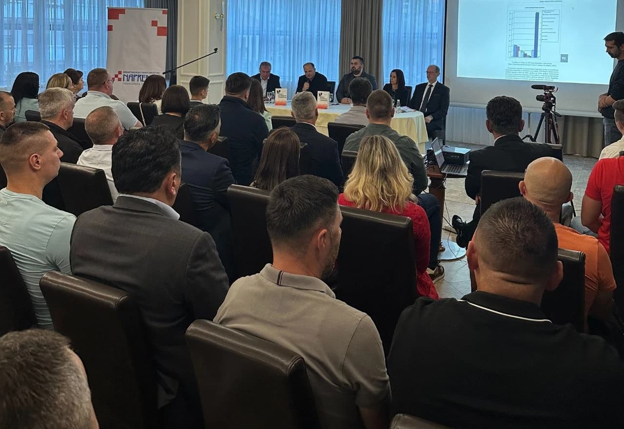 Promocija knjige Marka Banožića