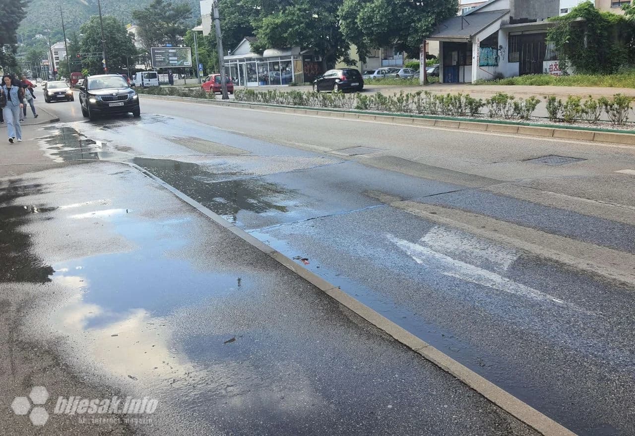 Izbila voda na cesti u Dubrovačkoj