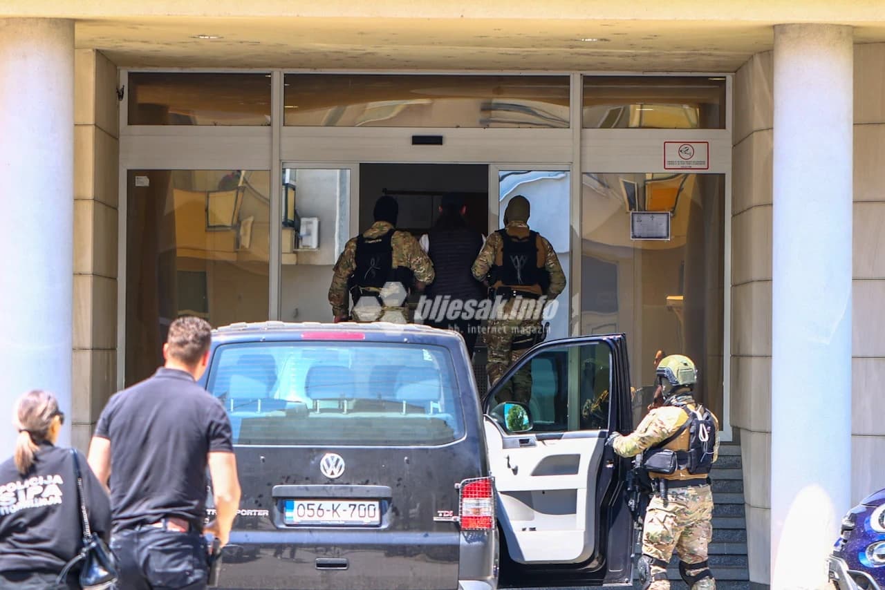 Privođenje osumnjičenih u akciji Range