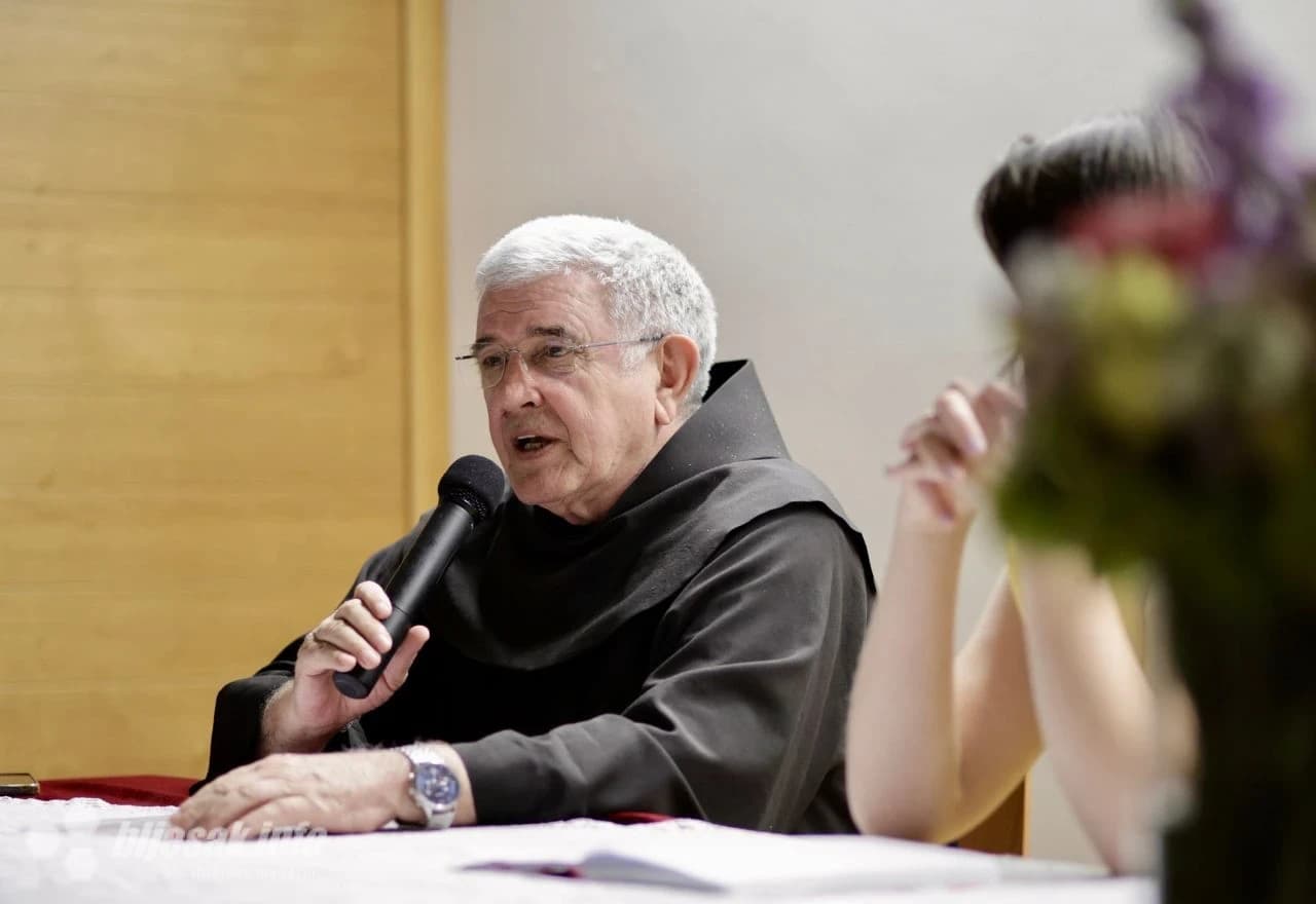 Knjiga ''Život je emocija''