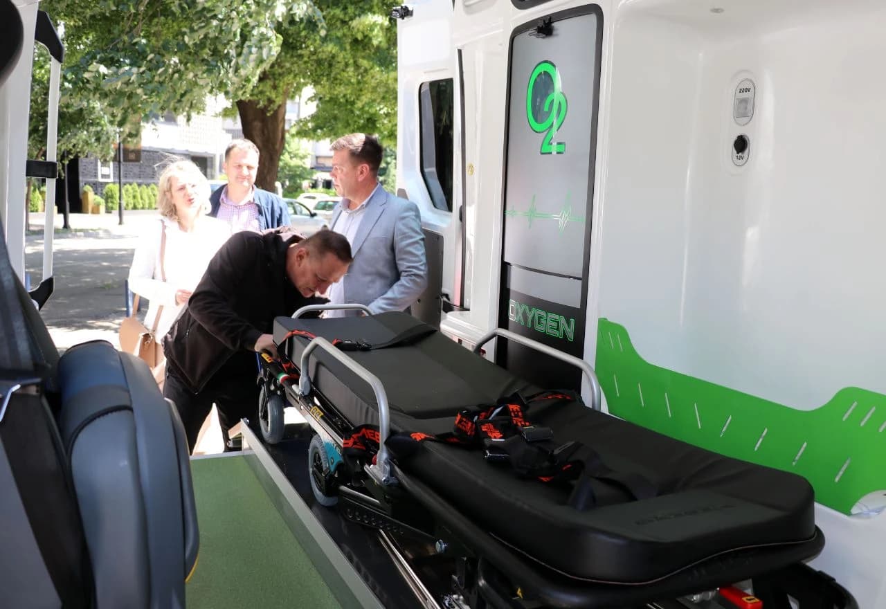 Suvremeno vozilo hitne pomoći