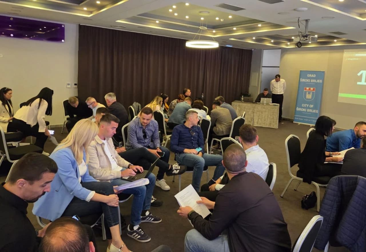 ''Izazovi digitalne transformacije poslovanja''