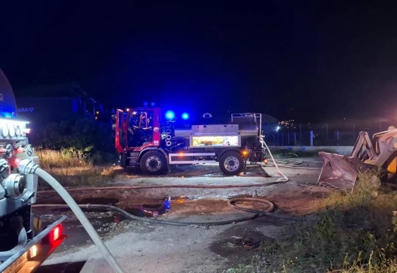 Intervencija je trajala devet sati