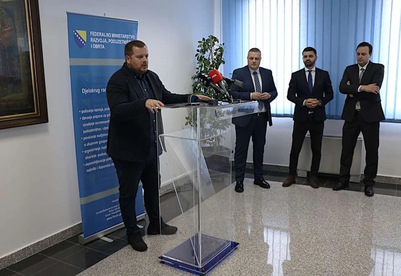 Potpisan ugovor za projekt ''Izgradnja poduzetničkih zona''