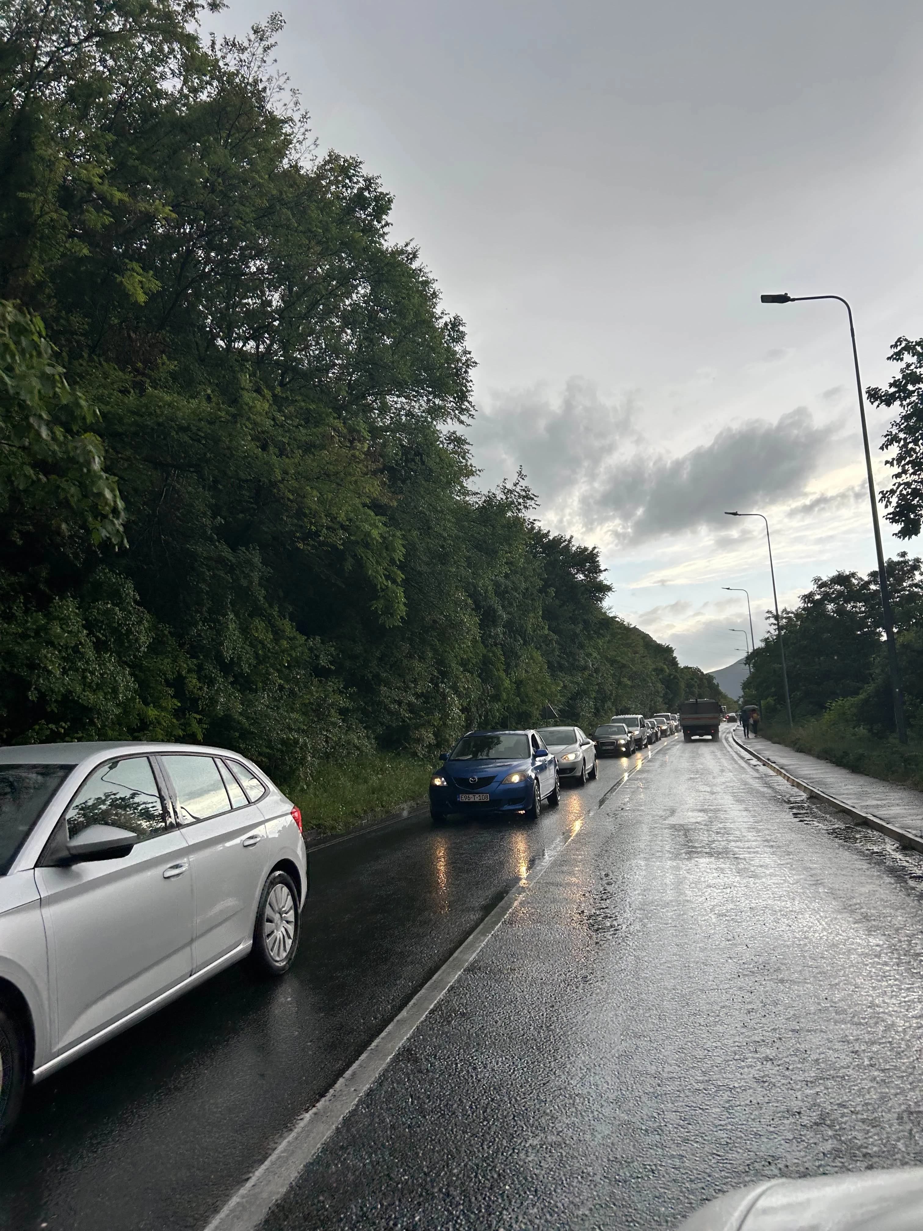 Promet i dalje otežan nakon prometne nezgode kod Mostara