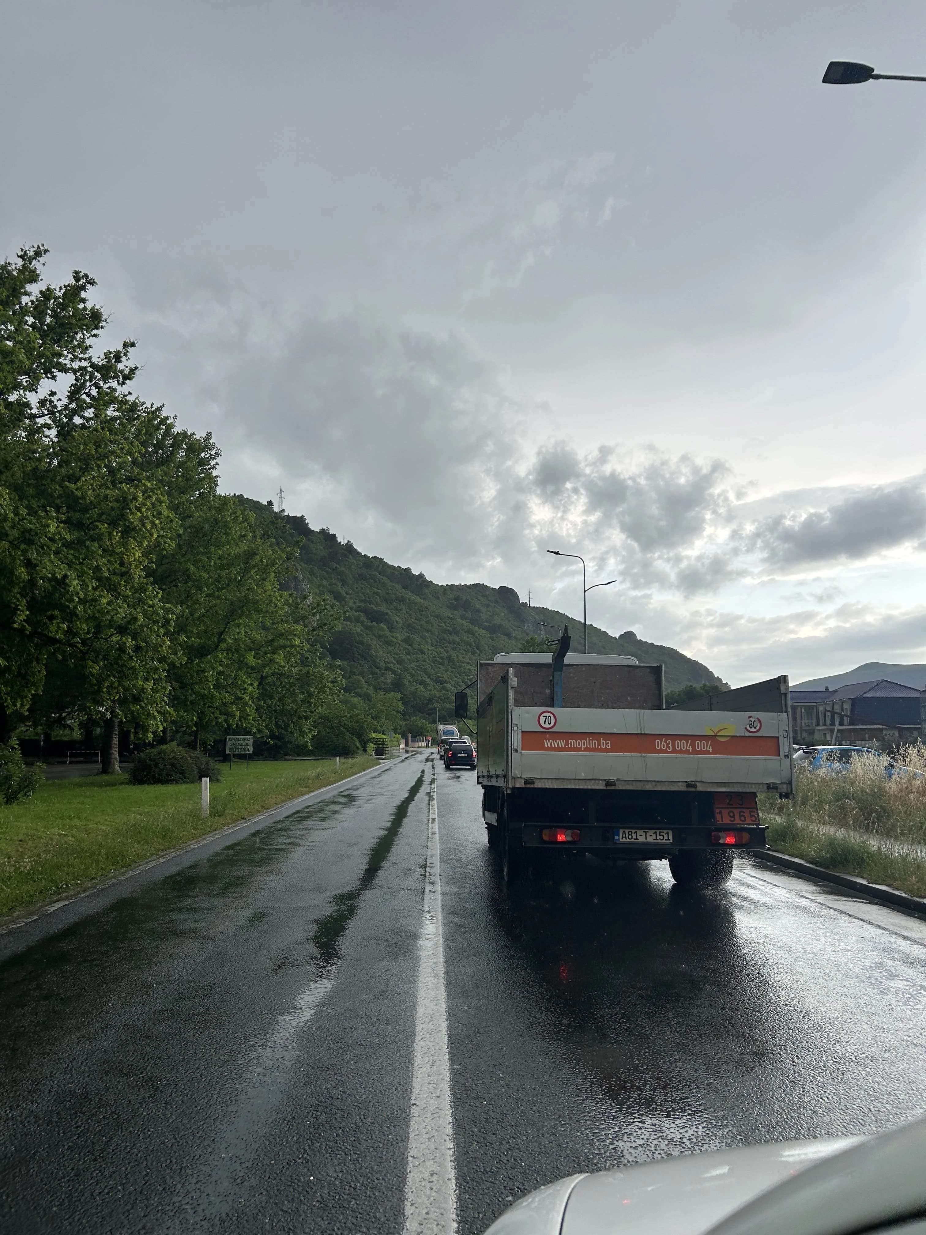 Promet i dalje otežan nakon prometne nezgode kod Mostara