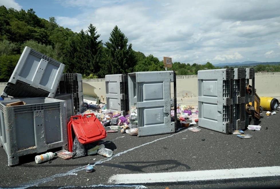 Prometna nezgoda privremeno je prekinula promet na autocesti A1