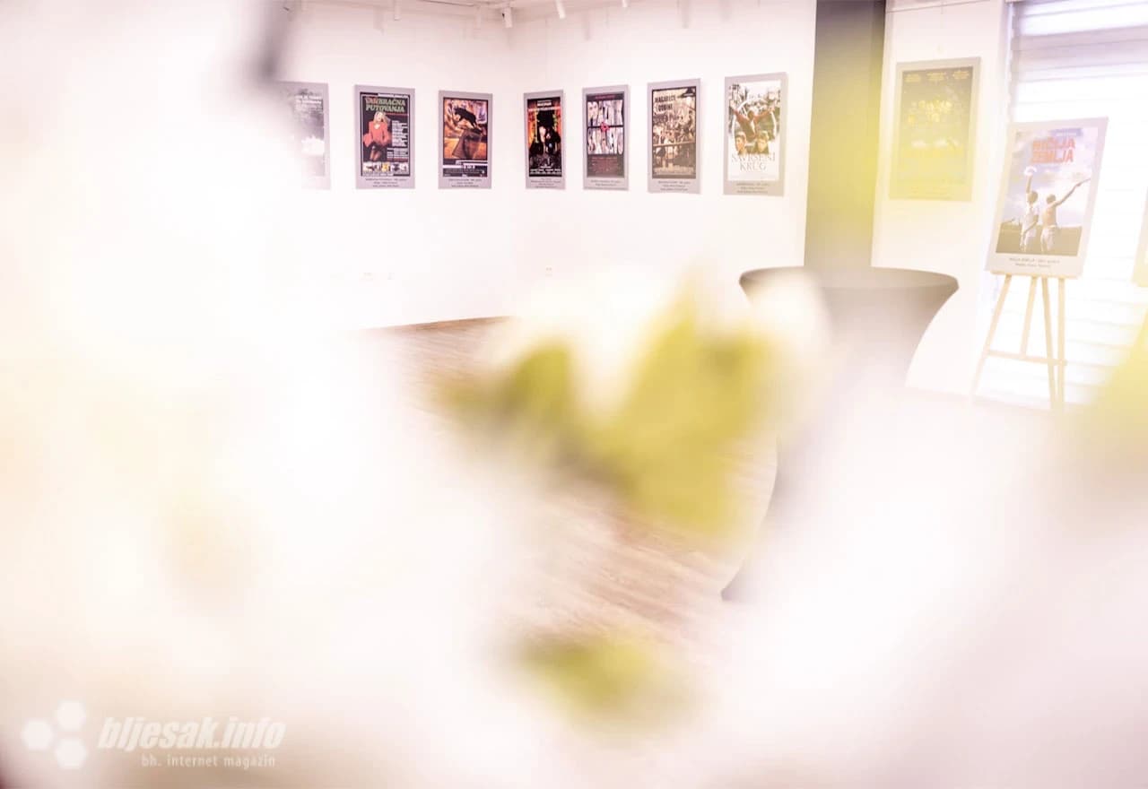 U Mostaru izloženi rariteti: Plakati bh. filmova od 1951. do danas