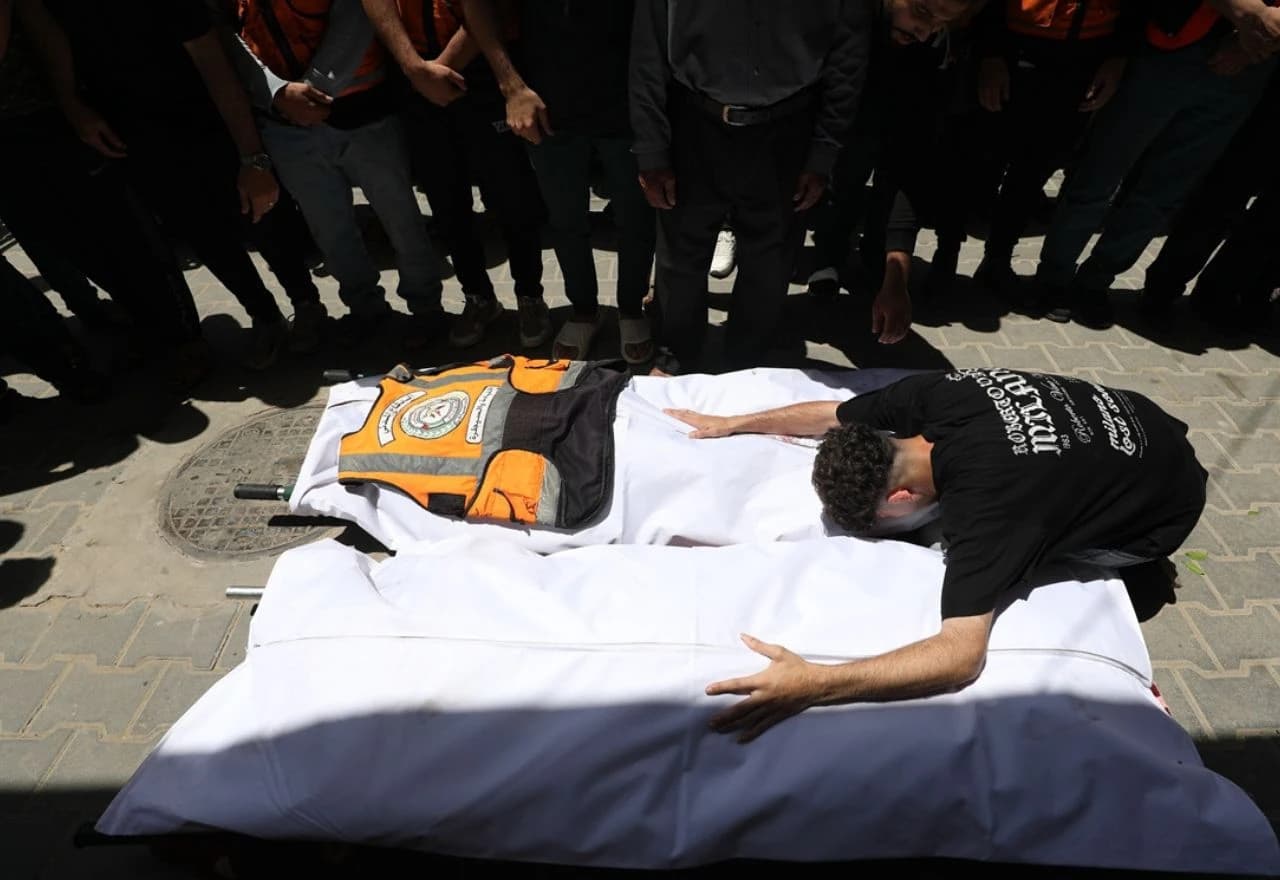 Pogođen kamp Nuseirat