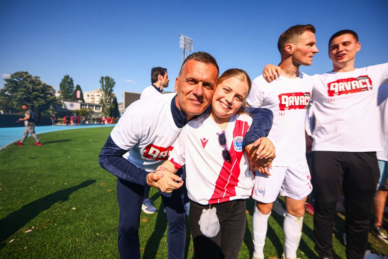 HŠK Zrinjski slavi devetu titulu