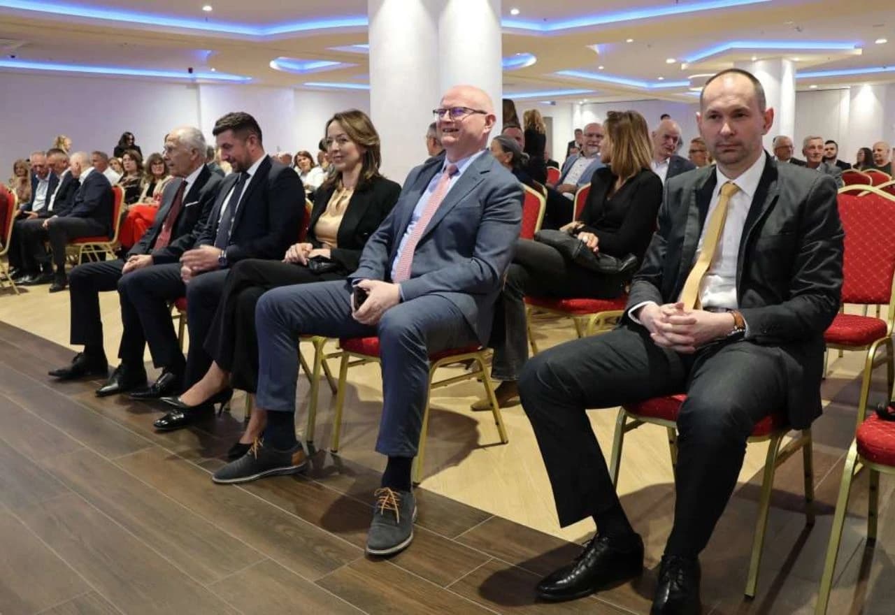 Promocija knjige u sklopu XX. Simpozija dječje kirurgije i urologije