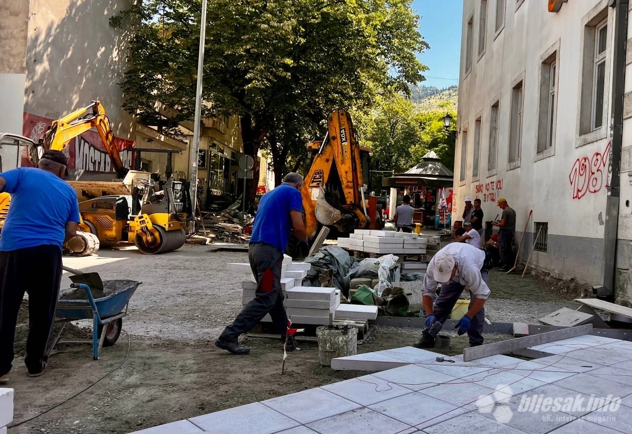 Radnici vrijedno rade