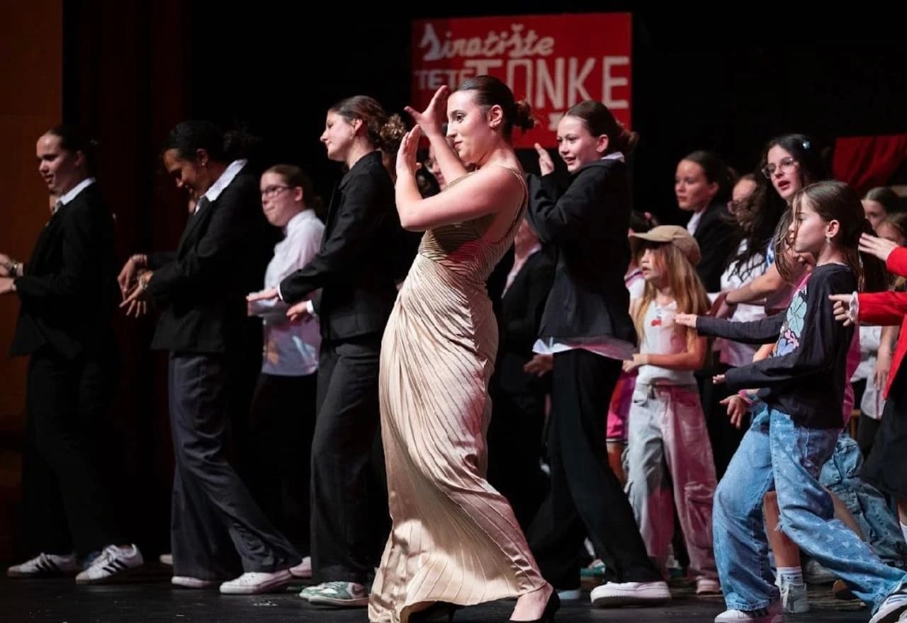 Mjuzikl "Annie" u izvedbi Plesnog studija B-Dance