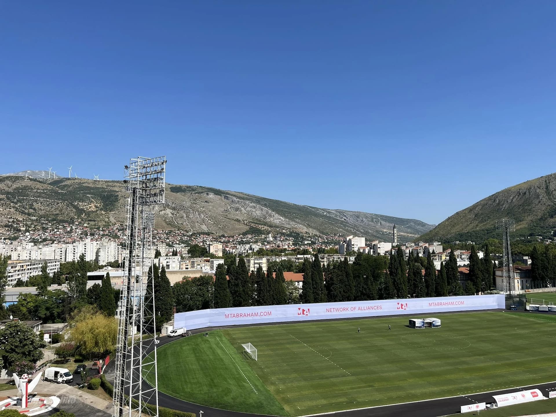 Stadion pod Bijelim brijegom