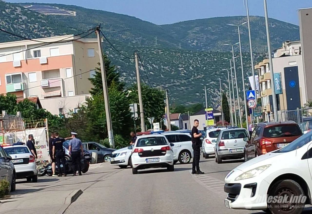 Motocikl i automobil u sudaru kod Blajburških žrtava