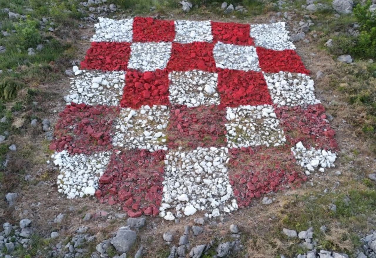 Obnavljane grba u Širokom Brijegu