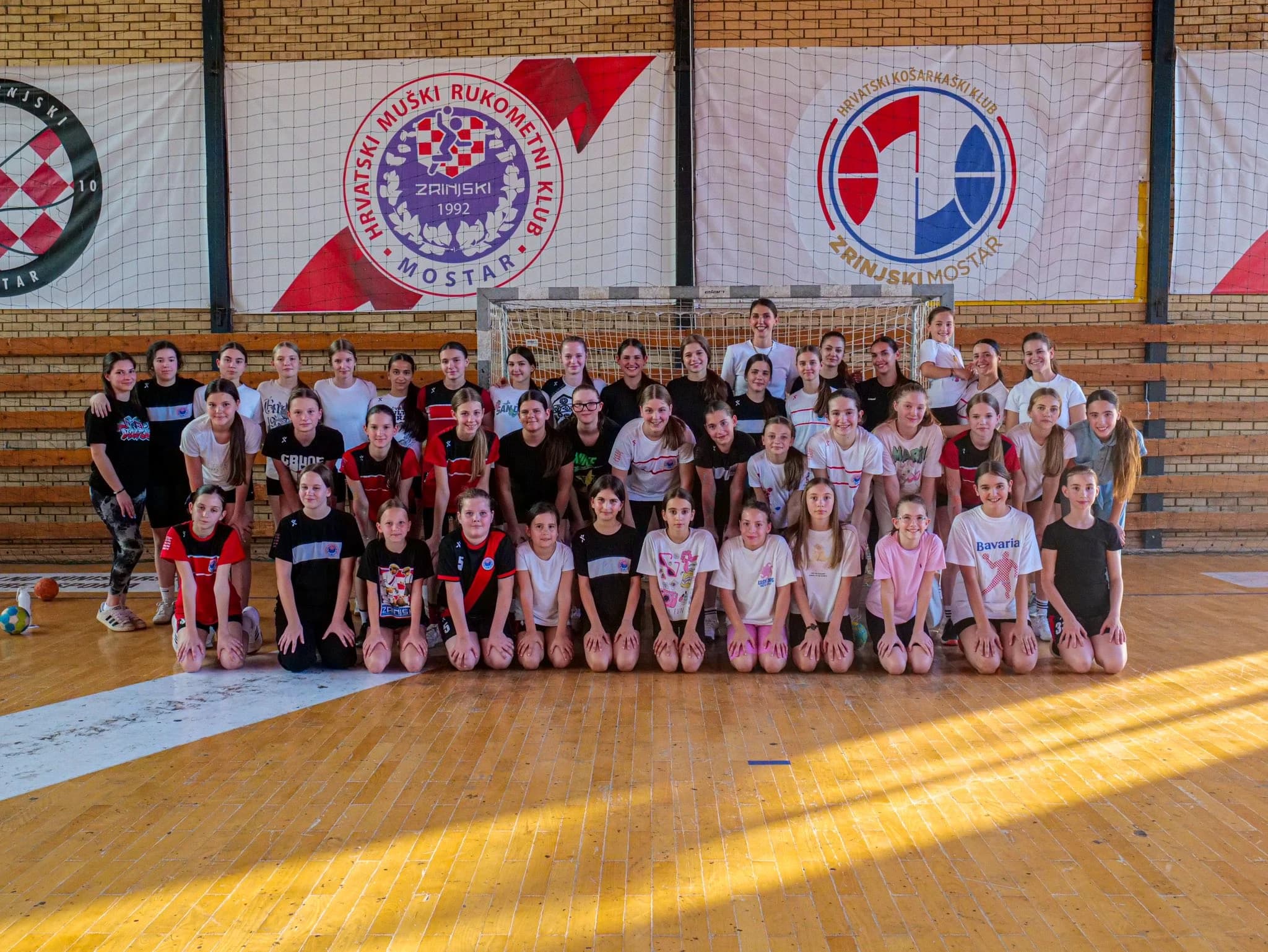 Bivša reprezentativka Hrvatske Ćamila Mičijević posjetila je HŽRK Zrinjski.