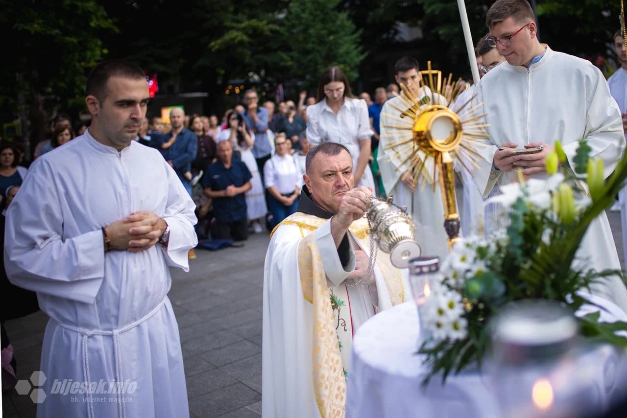 Tijelovska procesija