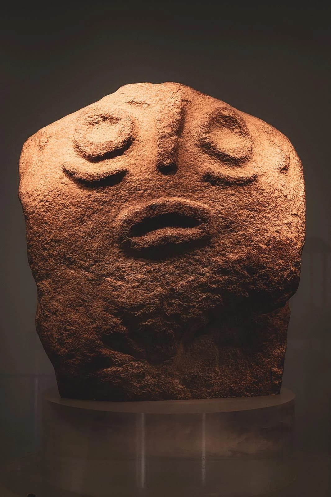 Skulptura pronađena na arheološkom lokalitetu - Lepenski vir