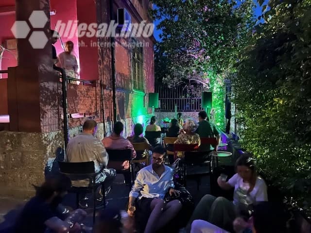 Alex Tambu oduševio mostarsku publiku fuzijom afričke i europske glazbe