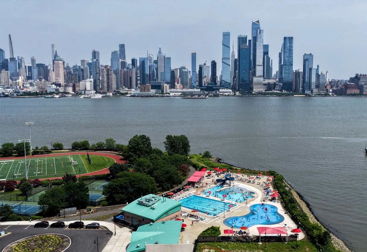 Grad u pripravnosti zbog rekordnih temperatura