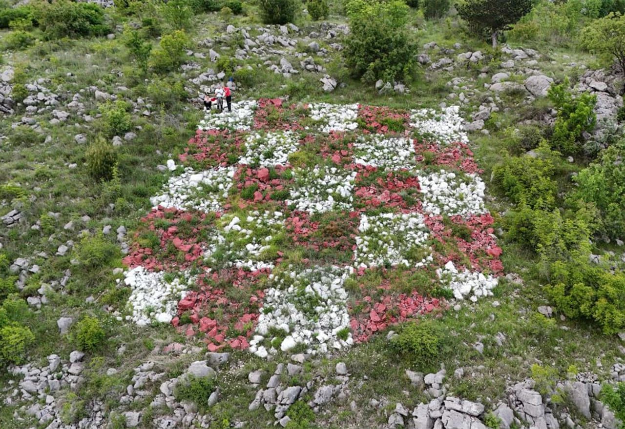 Udruga Korektiv pokrenula obnovu hrvatskog grba na Ciganskom brdu