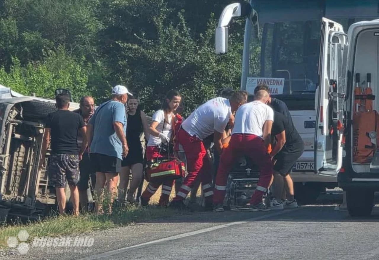 Prometna nesreća na M-17