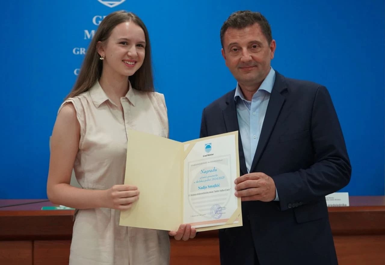 Dodjela nagrade učenicima generacije