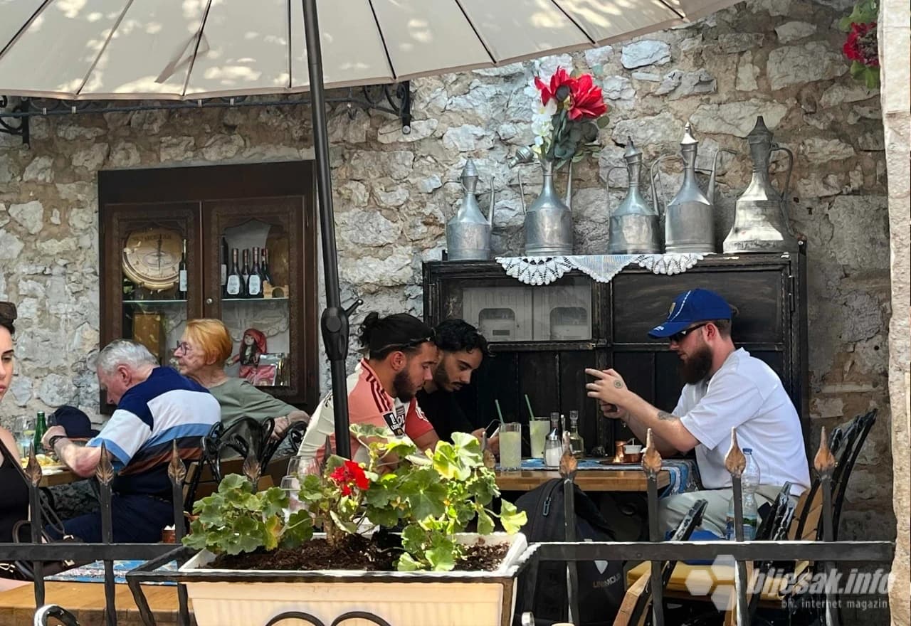 Stari grad pun turista